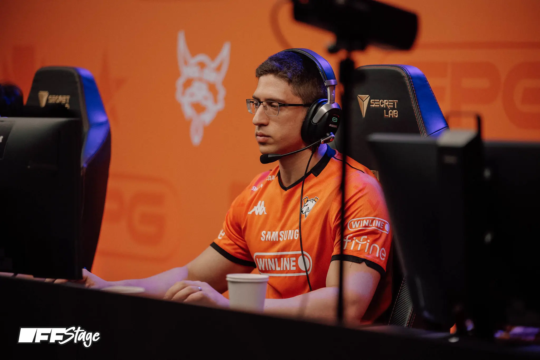 Fly в составе Virtus.pro на FISSURE PLAYGROUND 2 — DOTA.