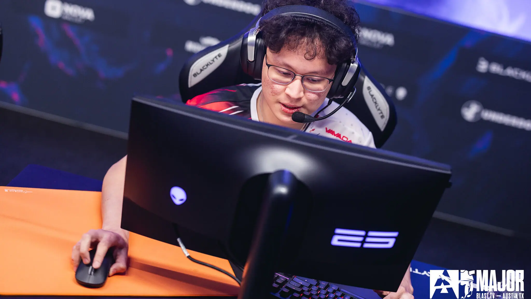 Снайпер Nemiga Gaming Бексултан «khaN» Оспан.