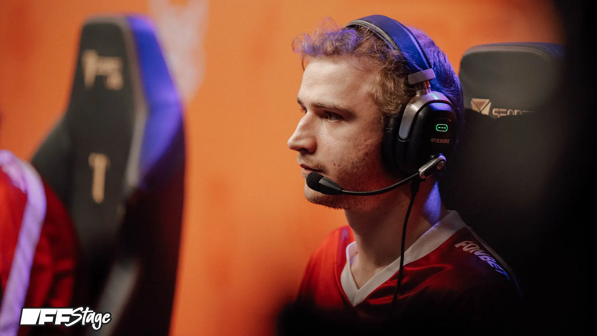Артём «lorenof» Мельник на FISSURE PLAYGROUND 2 — DOTA