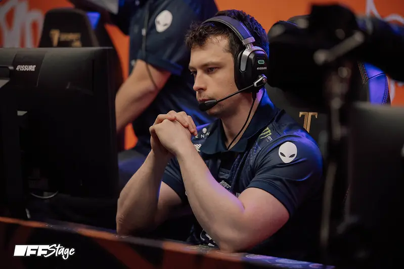 Nisha в групповой стадии FISSURE PLAYGROUND 2 — DOTA.