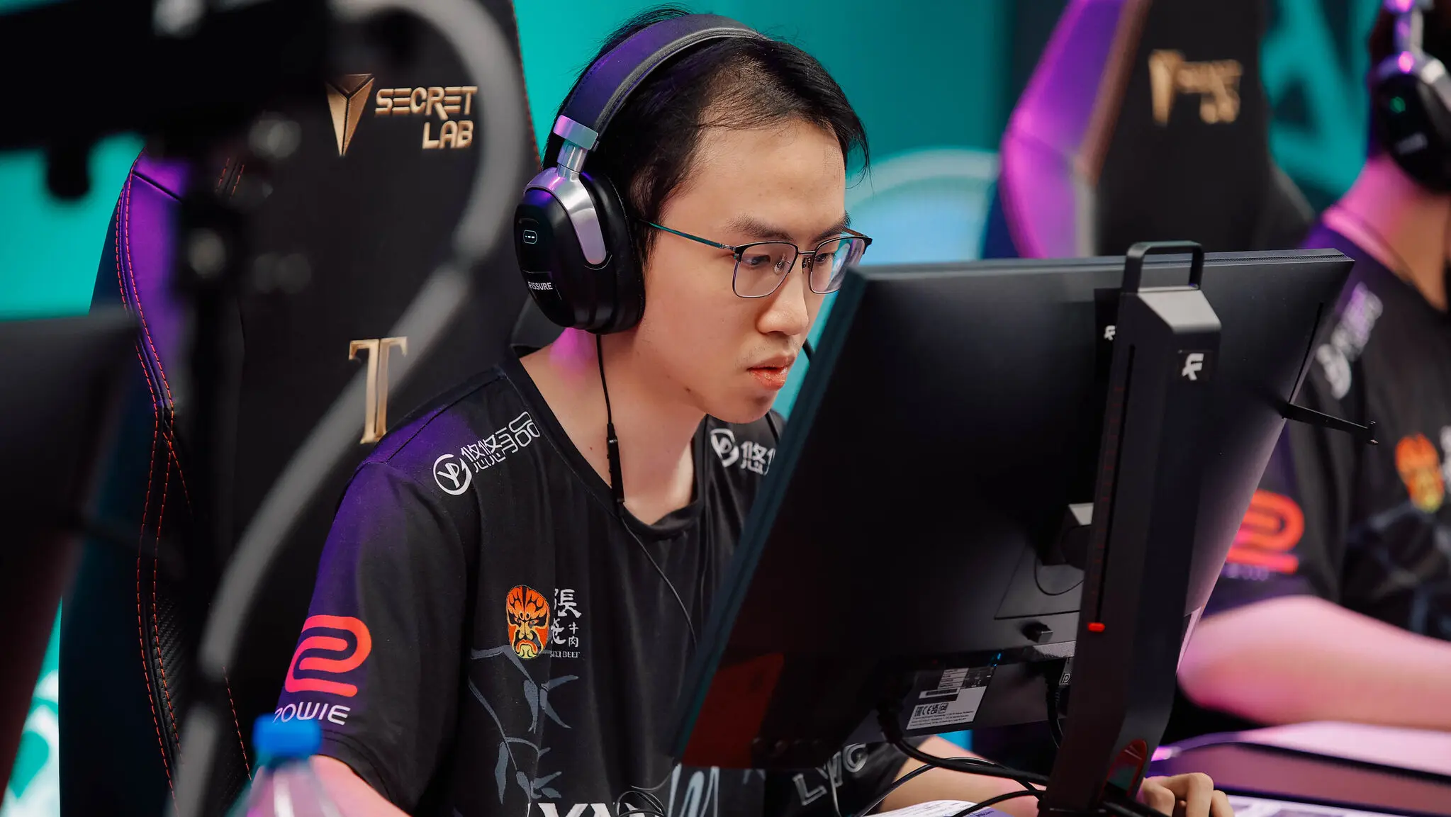 Рифлер Lynn Vision Gaming Дзюньцзе «EmiliaQAQ» Тан.