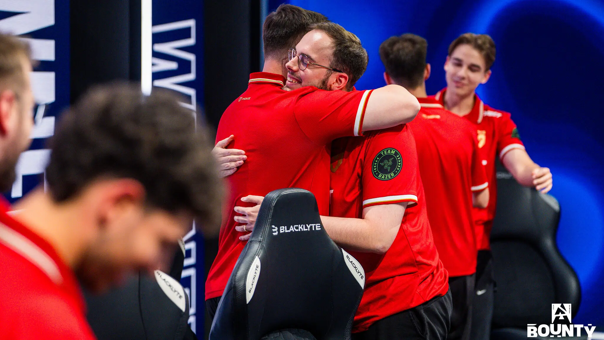 Игроки состава MOUZ по CS2