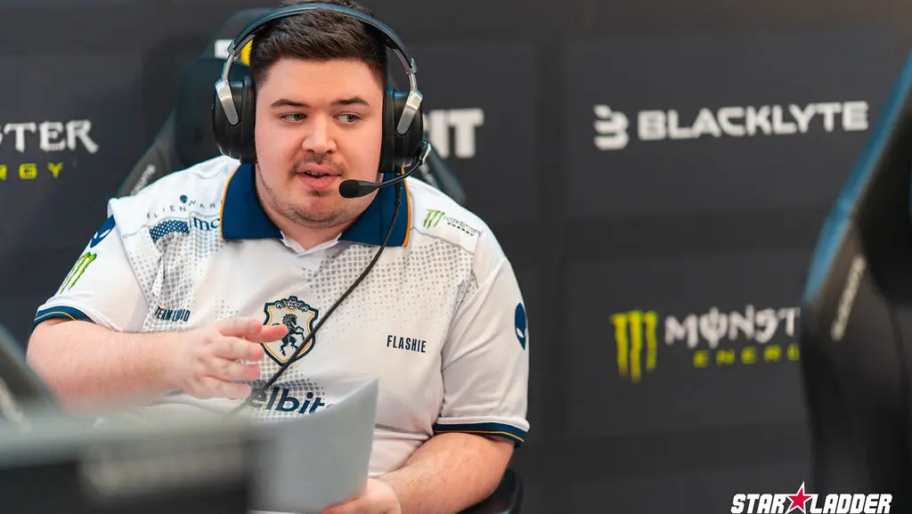Тренер Team Liquid Виктор «flashie» Тамаш Беа.