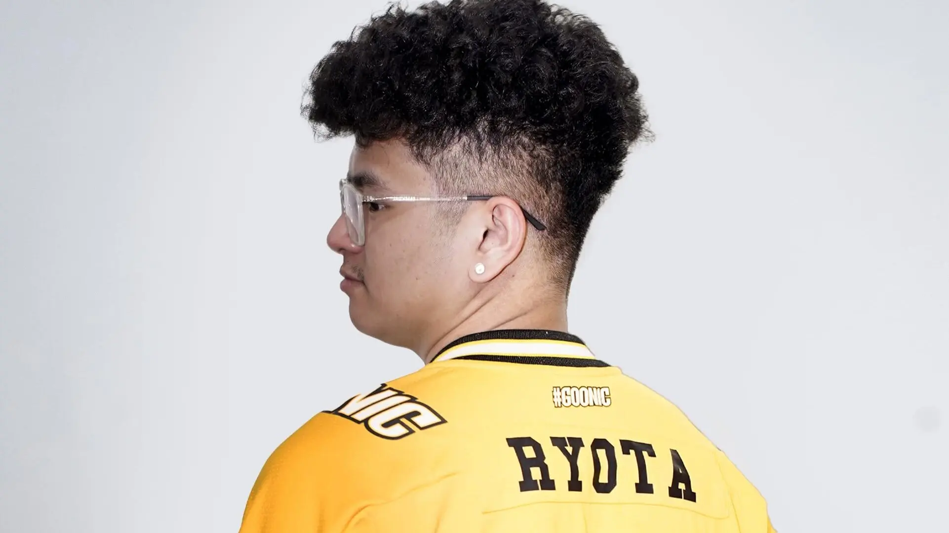 Ryota на фотосессии