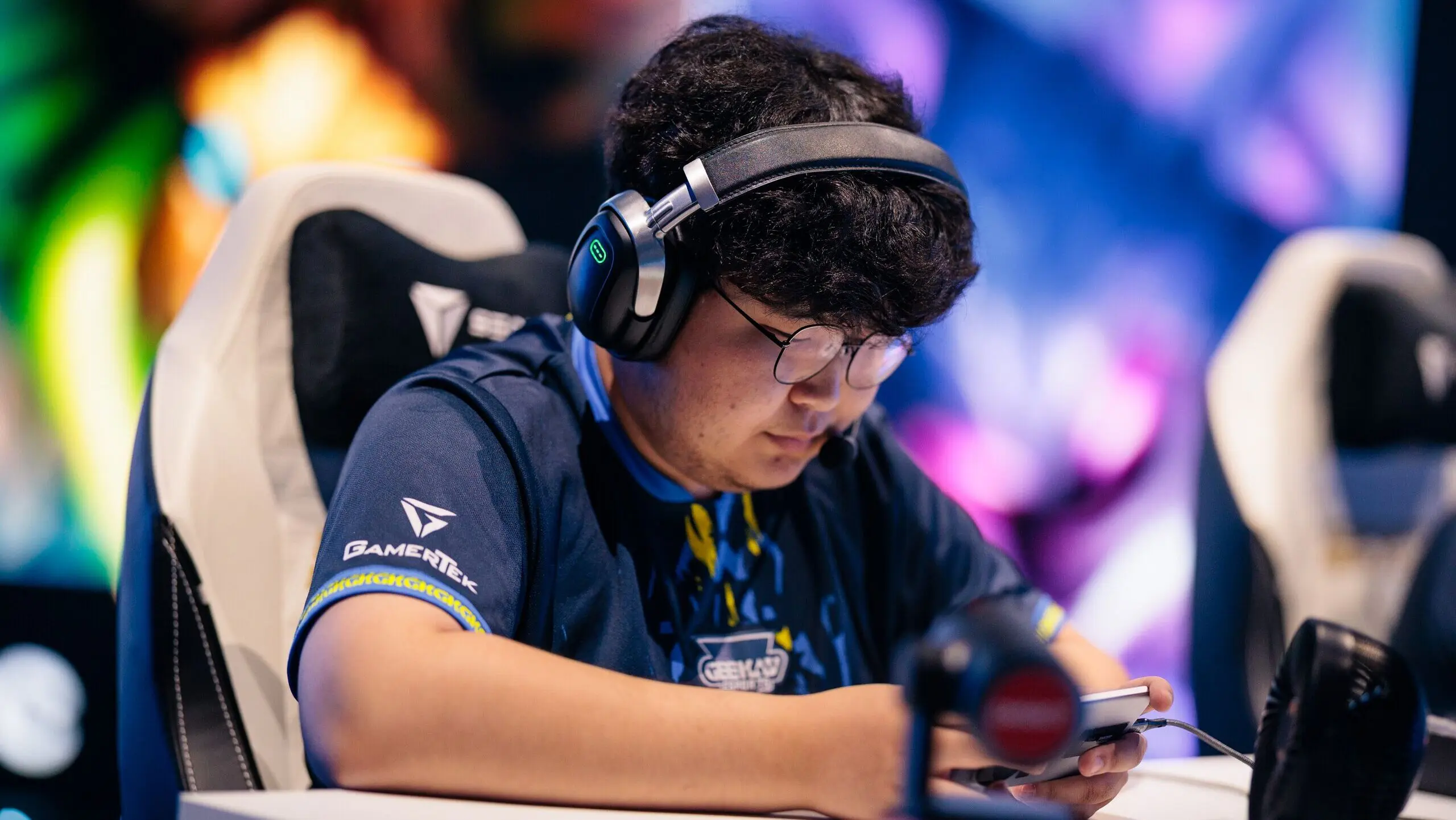 Aizn на MSC 2026 Group Stage.