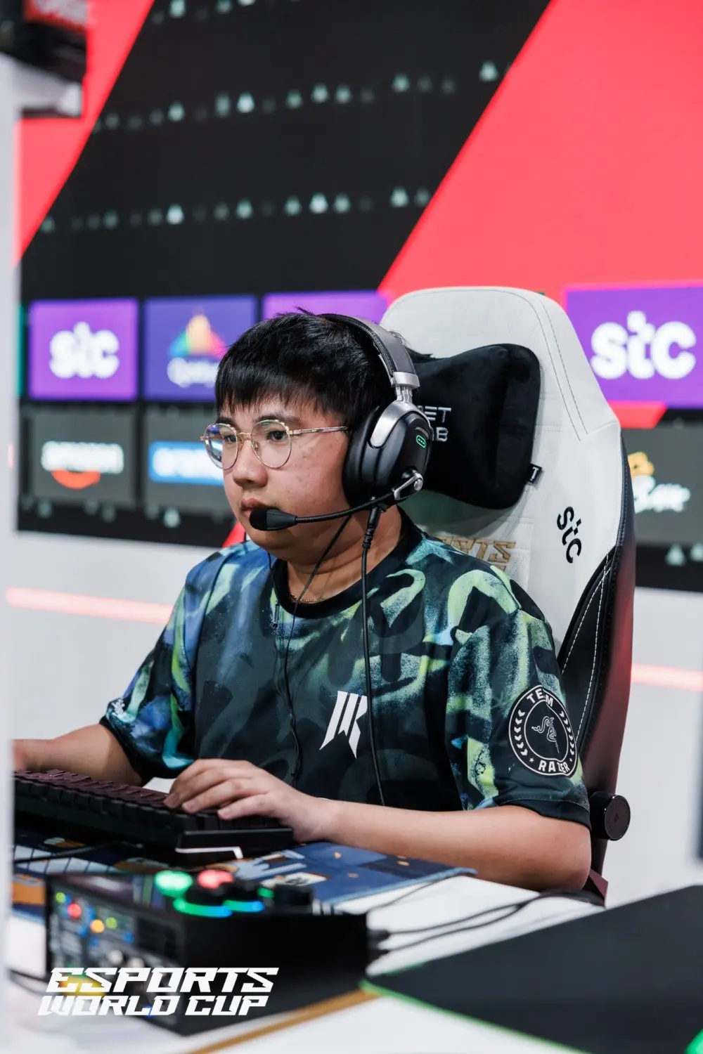 Эрин Джаспер «Yopaj-» Феррер на Esports World Cup 2025