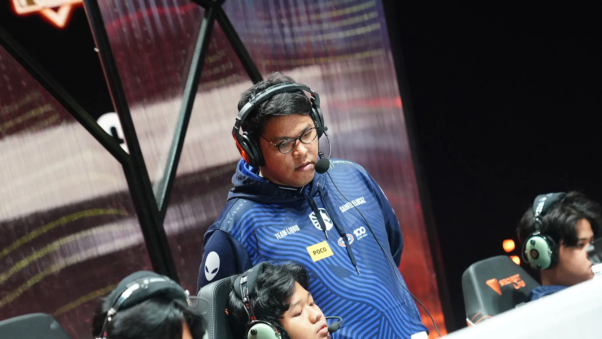 SaintDeLucaz вместе с Team Liquid на M6 Knockout Stage.
