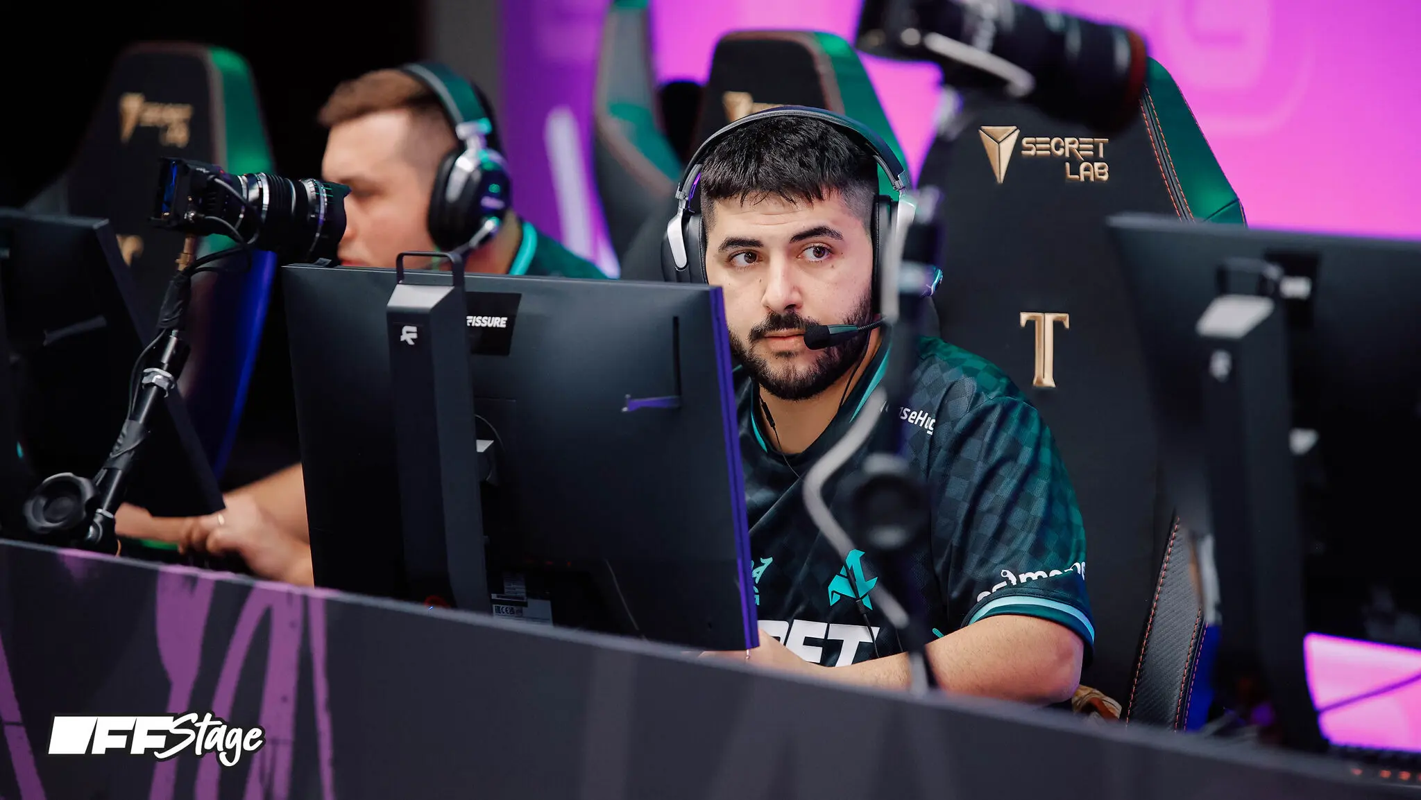 Капитан Aurora Gaming Энгин «MAJ3R» Купели.