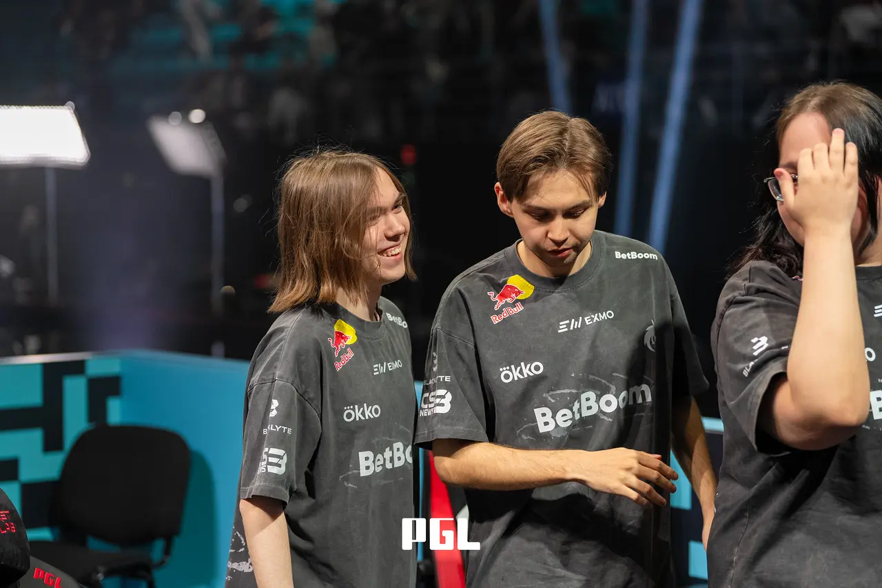 Фото Team Spirit