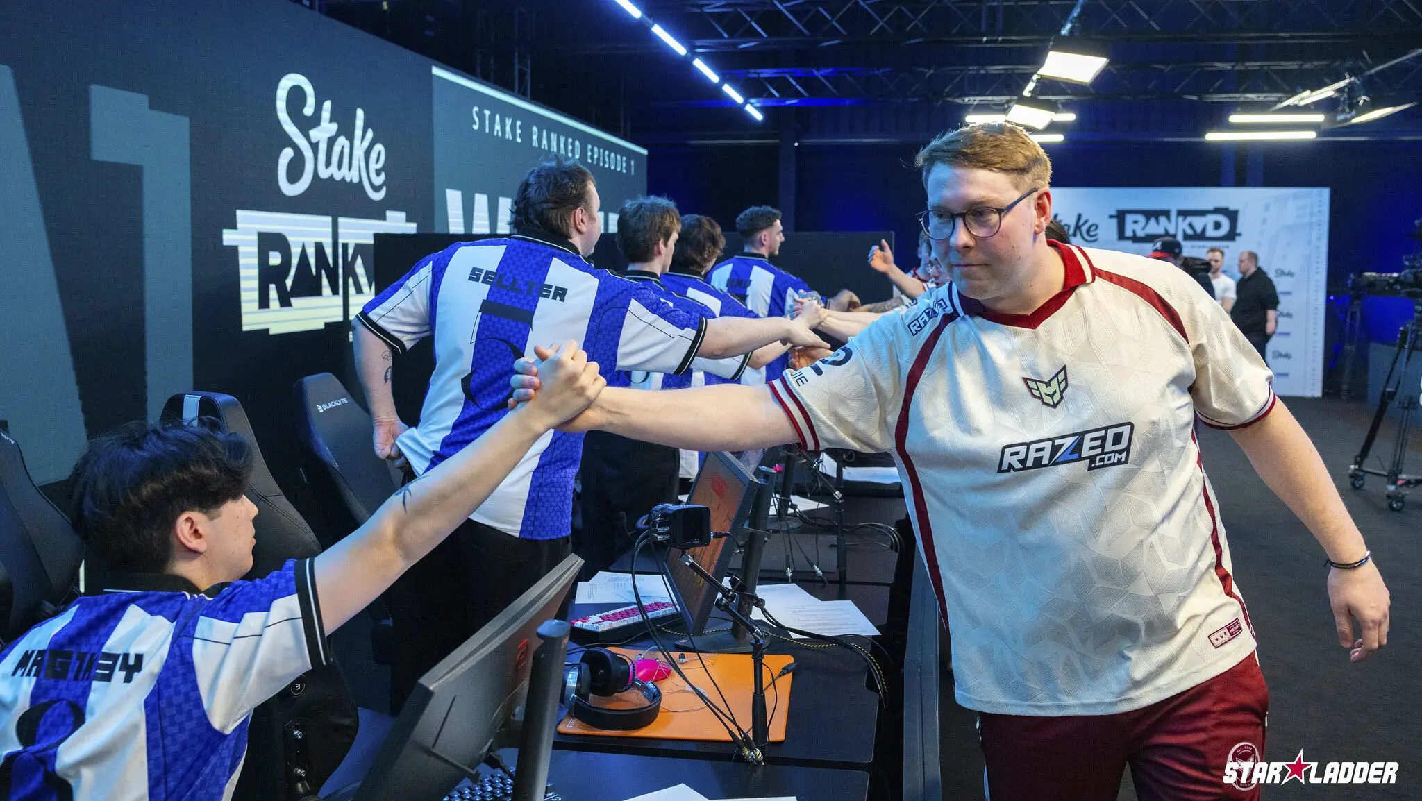 Бывший тренер HEROIC Тобиас «TOBIZ» Тэо.