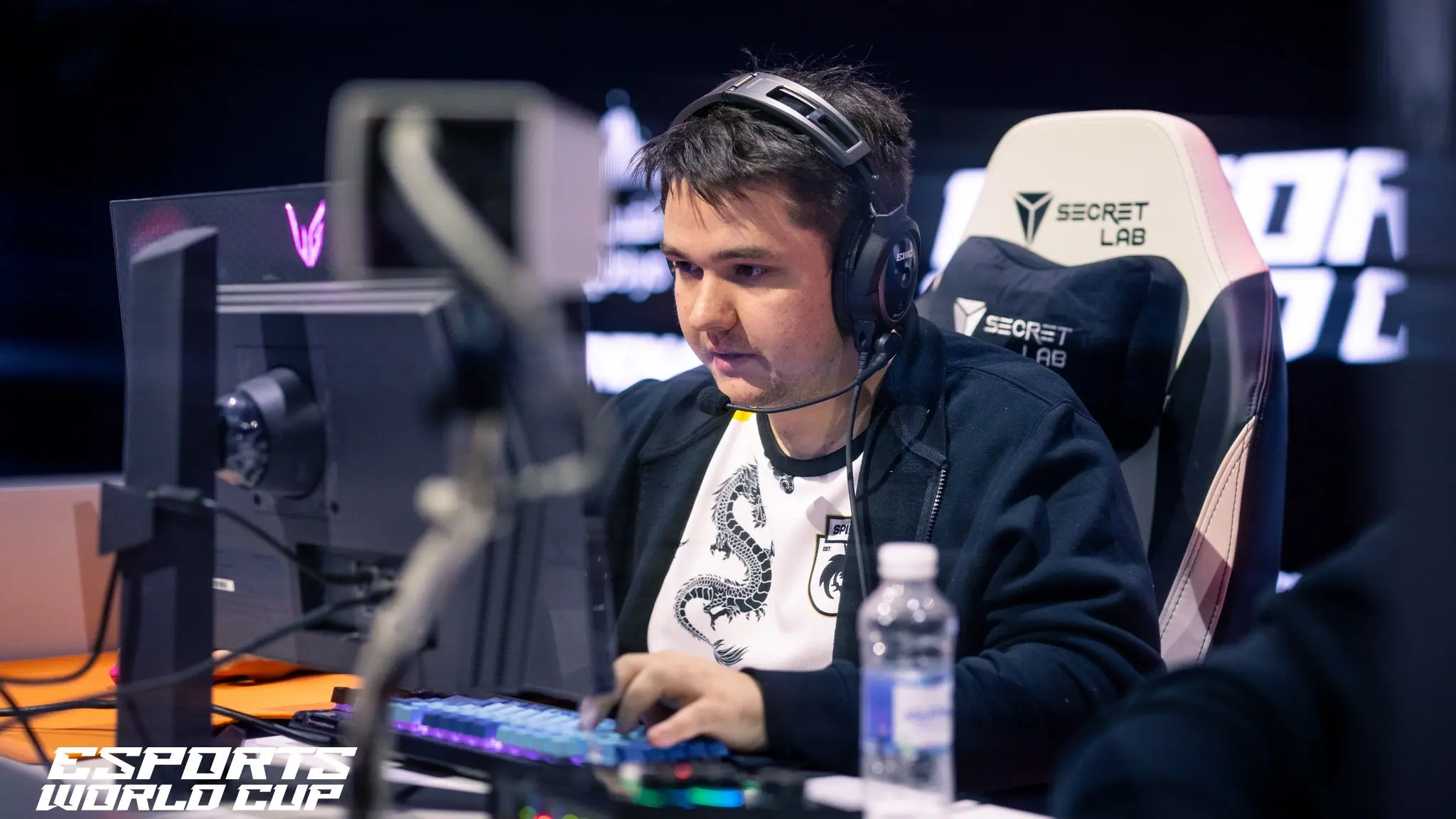 Фото Yatoro на Esports World Cup 2026