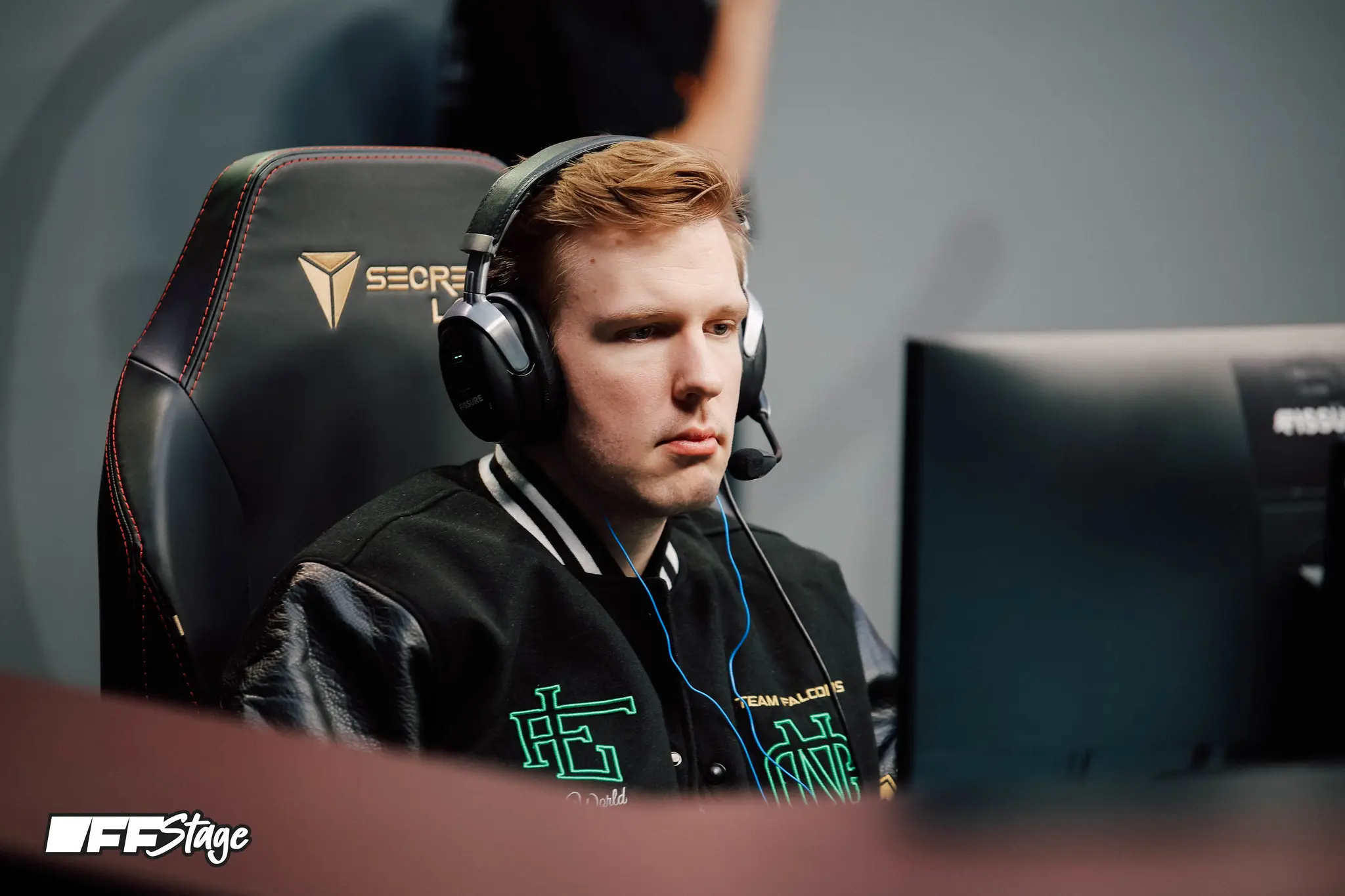 Cr1t- в плей-офф FISSURE PLAYGROUND 2 — DOTA.