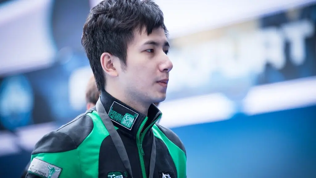 Fy на ESL One Frankfurt 2015.
