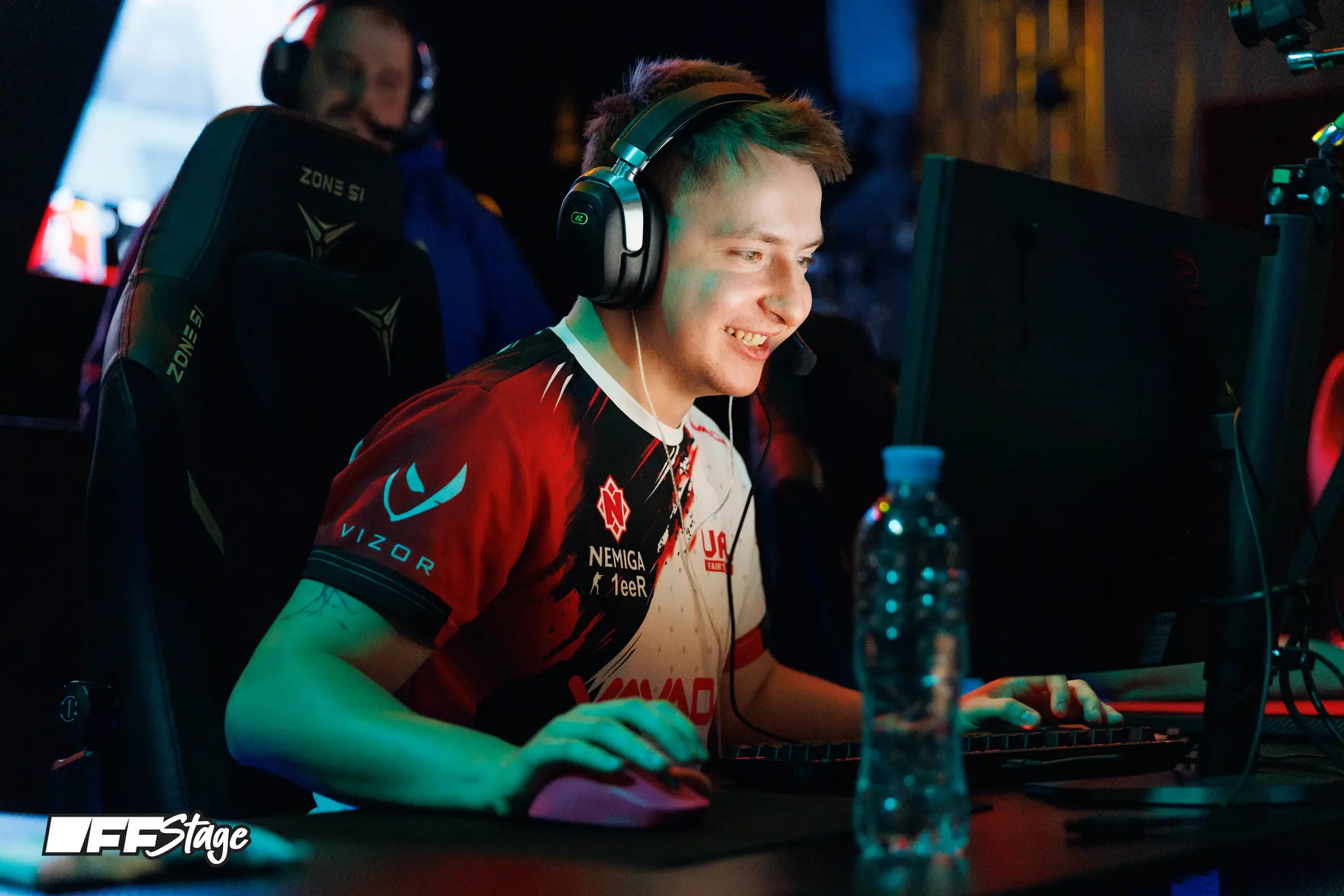 Капитан Nemiga Gaming Александр «1eeR» Нагорный во время матча.